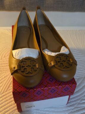 Tory Burch Royal Tan Leather Logo Ballet Flats